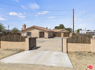38466 12th St E, Palmdale, CA 93550