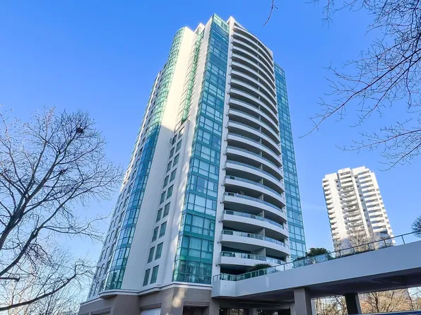 5833 Wilson Ave #1604, Burnaby, BC V5H 4R8