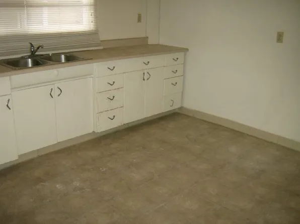 425 W Elizabeth St, Pittsburgh, PA 15207