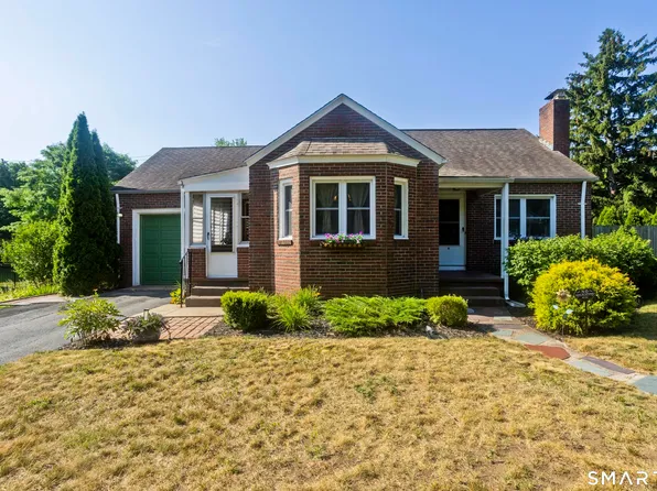 4 Third Street, Enfield, CT 06082
