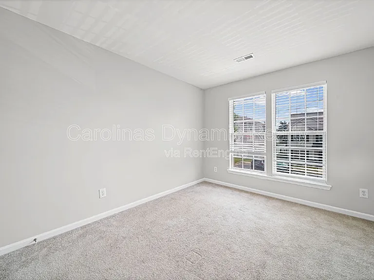 12439 Blossoming Ct — Photo 29