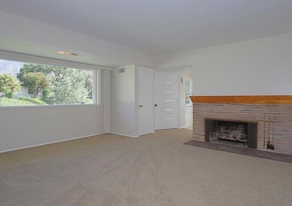 1st image of 344 Harvard Dr