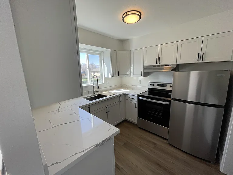 1523 Ernest Ave #C — Photo 1