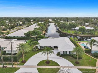 708 Apple Tree Ln, Boca Raton, FL 33486
