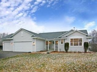 4302 Spruce Rd, Saint Bonifacius, MN 55375