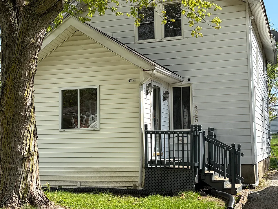 425 Elmer Ave