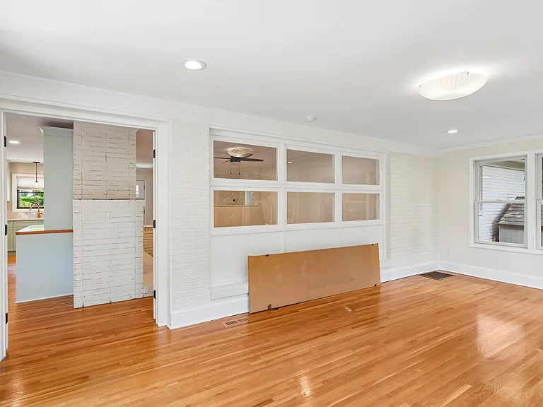 1031 Cutler Pl — Photo 32
