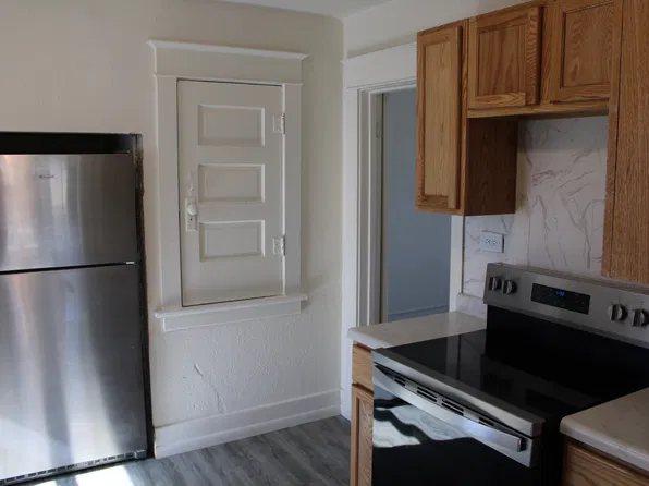 1118 S Poplar St APT A, Casper, WY 82601