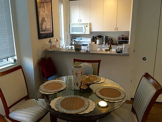 Rented by Keller Williams NYC | media 14