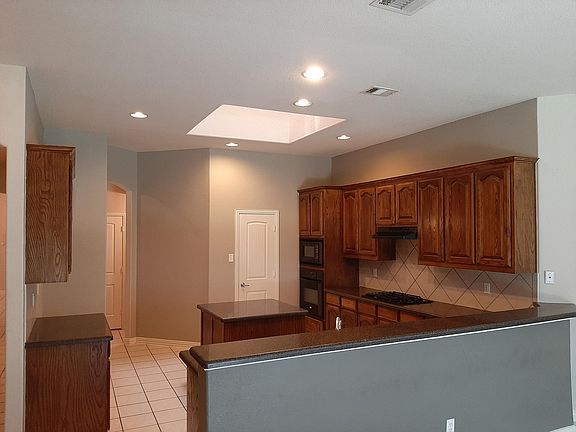 4th image of 7032 San Luis Trl