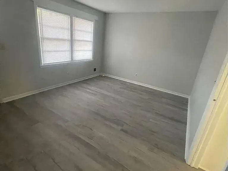 304 S Marble St — Photo 4