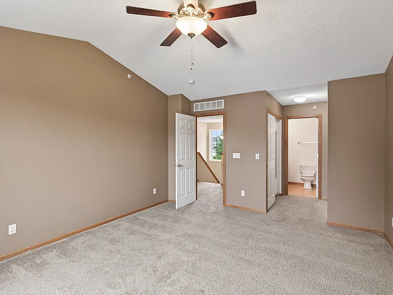5130 Holly Ln N — Photo 21