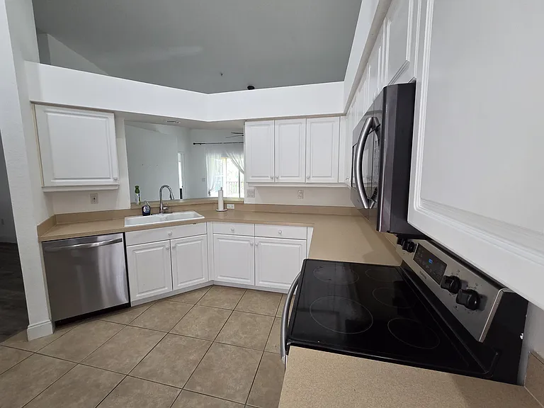 330 Dover Pl #203 — Photo 14