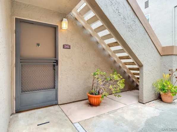 930 Via Mil Cumbres Unit 141, Solana Beach, CA 92075