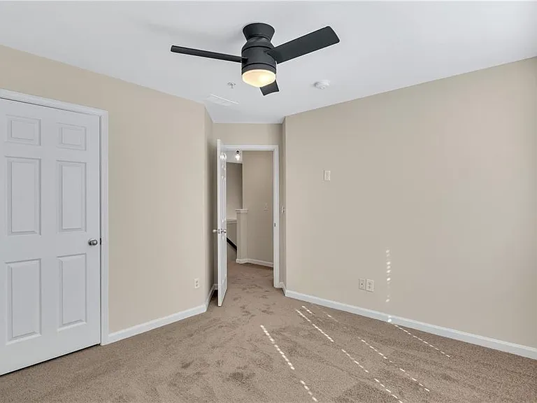 6174 Indian Wood Cir SE — Photo 21