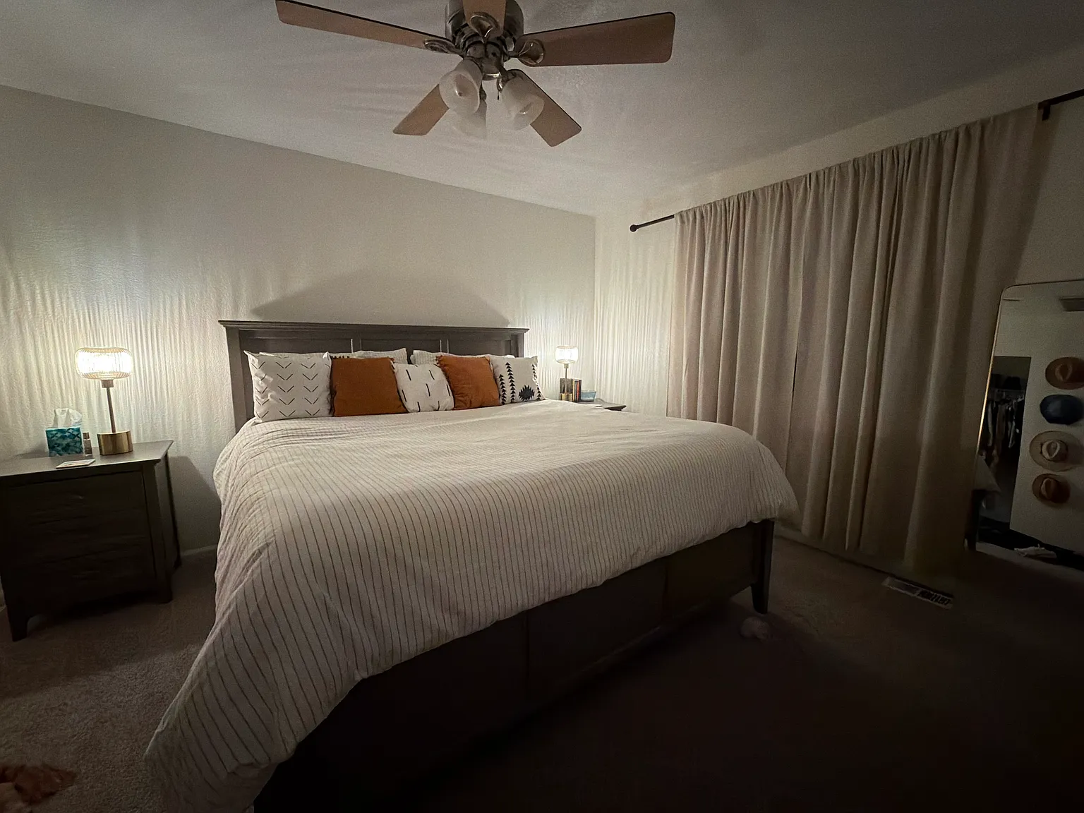 2 bed, 1225 sqft, $2,300 — Photo 2
