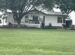 81 Eureka Lake Rd, Eureka, KS 67045