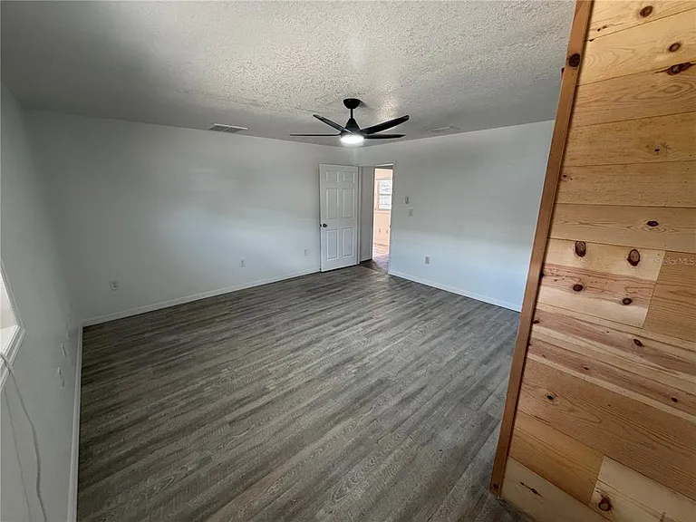 306 N Iona Ave — Photo 11
