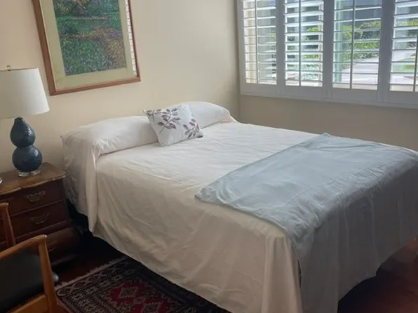 8777 Coral Springs Ct Unit 1B, Huntington Beach, CA 92646