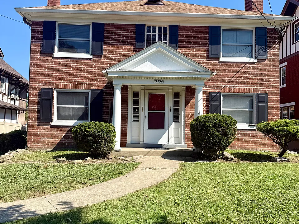 3836 Drake Ave #4