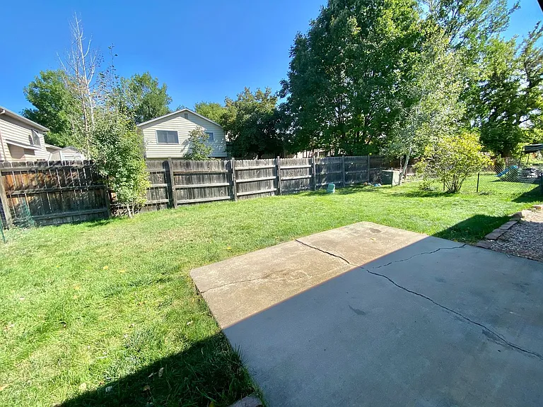 3208-3210 White Elm Ct — Photo 10