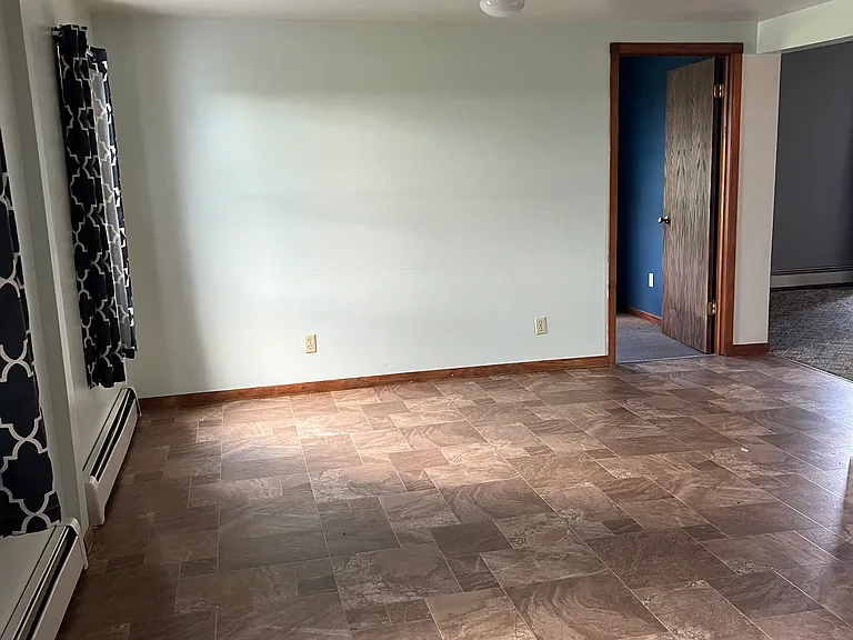 W2342 Northwestern Ave #5 — Photo 9