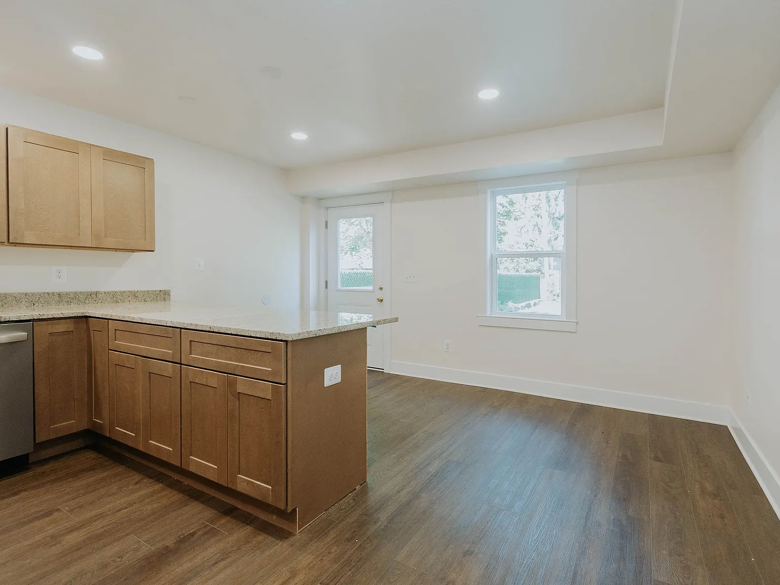218 S Georgia Ave - 1 — Photo 4