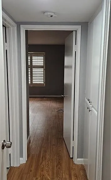 8718 Weybridge Pl — Photo 6