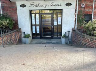 1910 Pelham Pkwy S APT 1B, Bronx, NY 10461