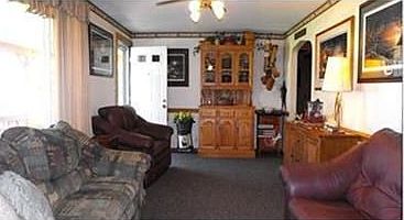 4th image of 3677 Acton Ave