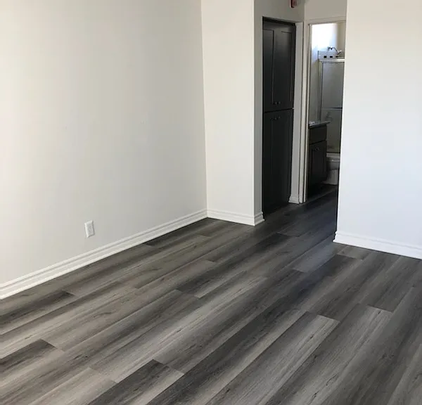 3341 Andrita St — Photo 8