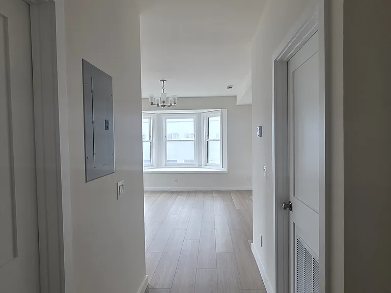 La Playa Apartments — Photo 8