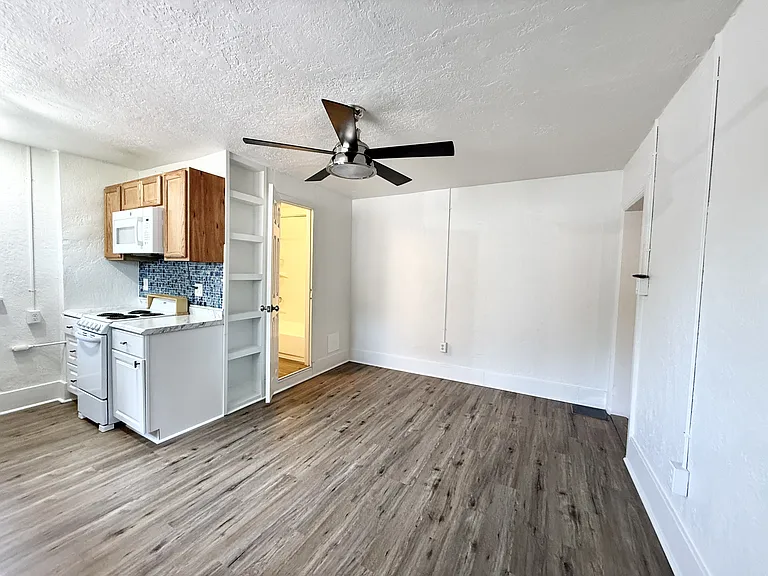 2535 Adams Ave #4 — Photo 20
