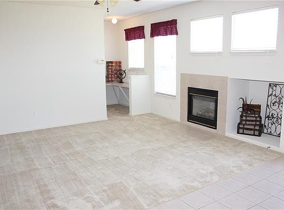 4th image of 3106 Candlebrook Dr
