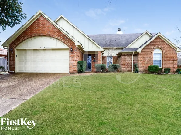 1330 Fox Trace Dr, Cordova, TN 38016