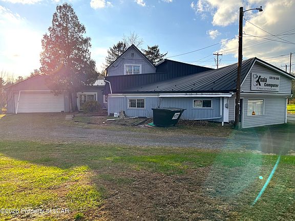 5th image of 4 E Rittenhouse Mill Rd