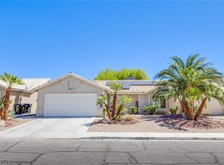 4310 Valley Regents Dr, North Las Vegas, NV 89032