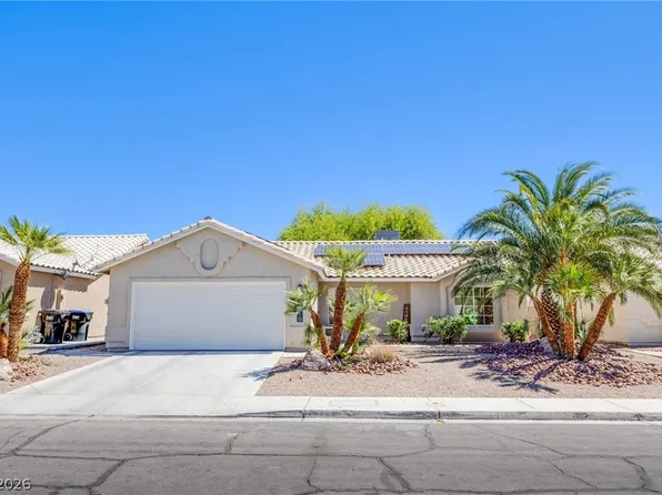 4310 Valley Regents Dr, North Las Vegas, NV 89032