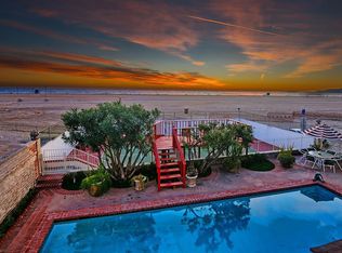 1038 Palisades Beach Rd, Santa Monica, CA 90403
