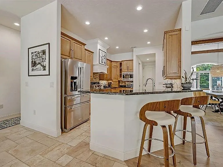 1725 Bonita Ct — Photo 16