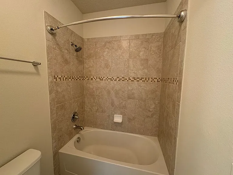 12119 Uleta Ln — Photo 49