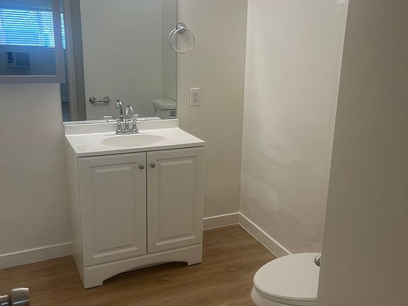 4th image of 1280-1 Boynton St #23