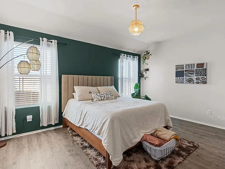 124 Brody Ln — Photo 13