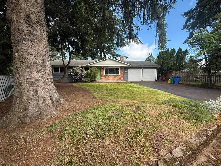 12913 SE Taylor Ct — Photo 1