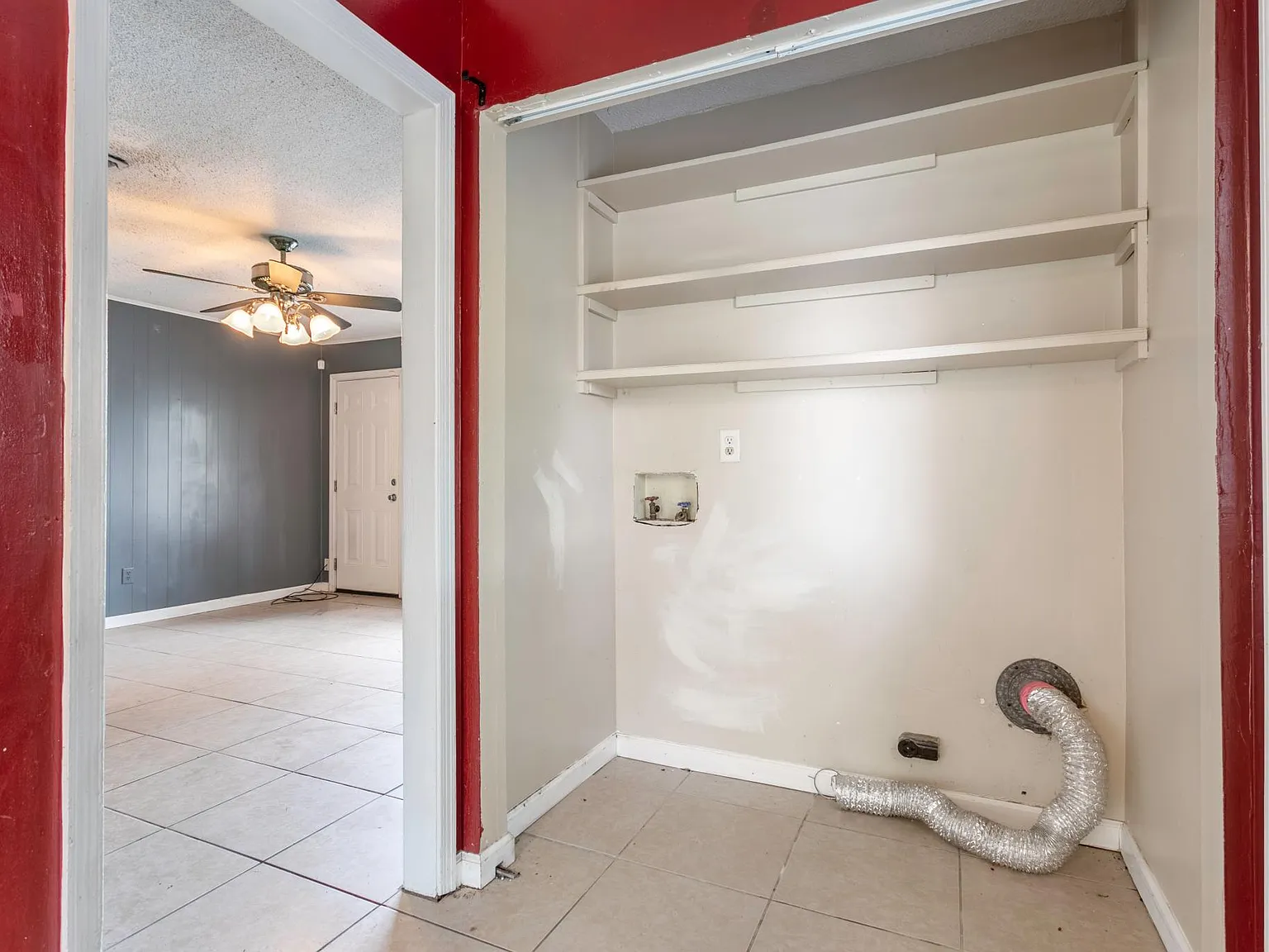 3 bed, 1044 sqft, $1,200 — Photo 4