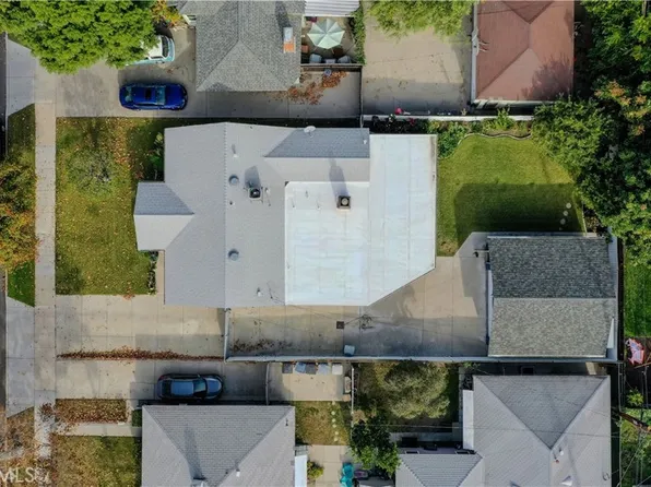 1216 N Reese Pl, Burbank, CA 91506