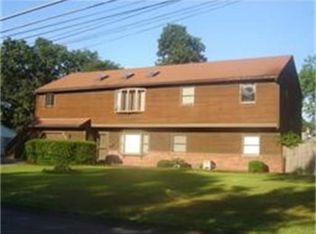86 Bates Rd, Brockton, MA 02302