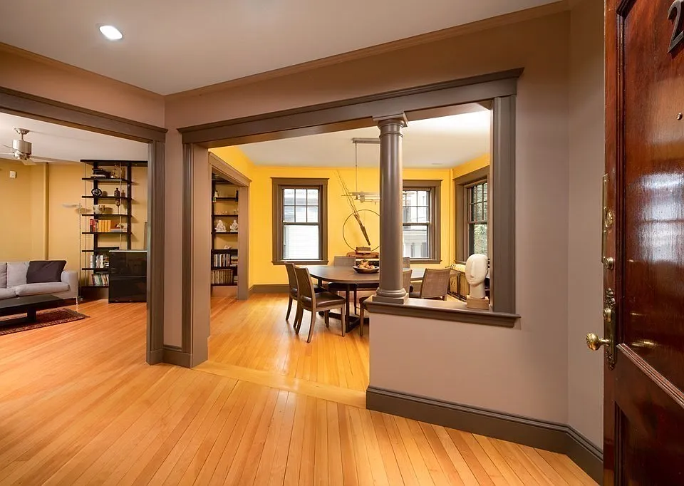 31 Linnaean St #2