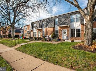 1012 Harbour Dr, Palmyra, NJ