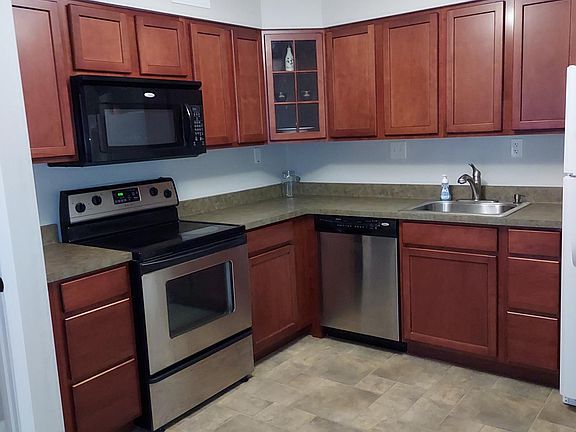 2nd image of 12836 Portulaca Dr APT C